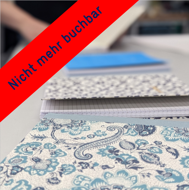 44 Einblick ins Buchbindehandwerk