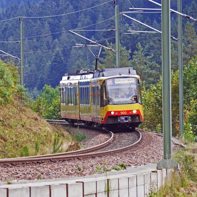 light-rail-geac048a80_1920