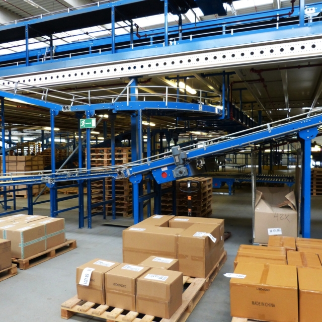 logistics-gebe51201c_1920