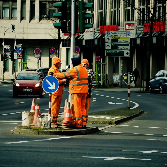 workers-1210670_1280